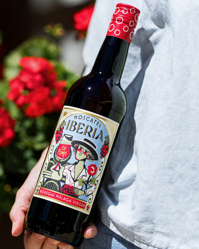 isa Nieto El Pimpi Etiqueta Moscatel