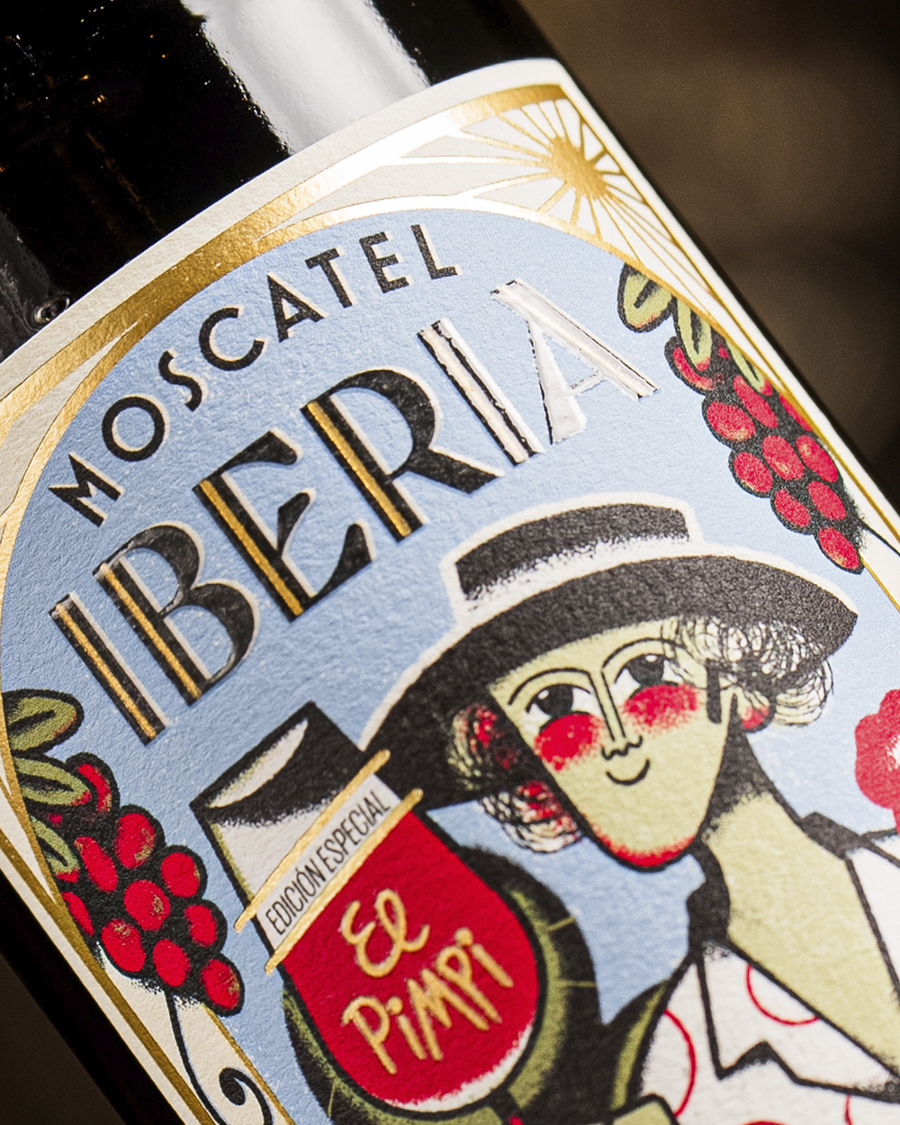 isa Nieto El Pimpi Etiqueta Moscatel